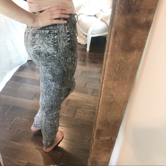 Rox denim sz 9 highwaisted acidwash stretch jeans - Picture 2 of 7